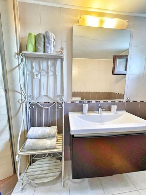 Kathiana Cozy Apartment 외부 사진